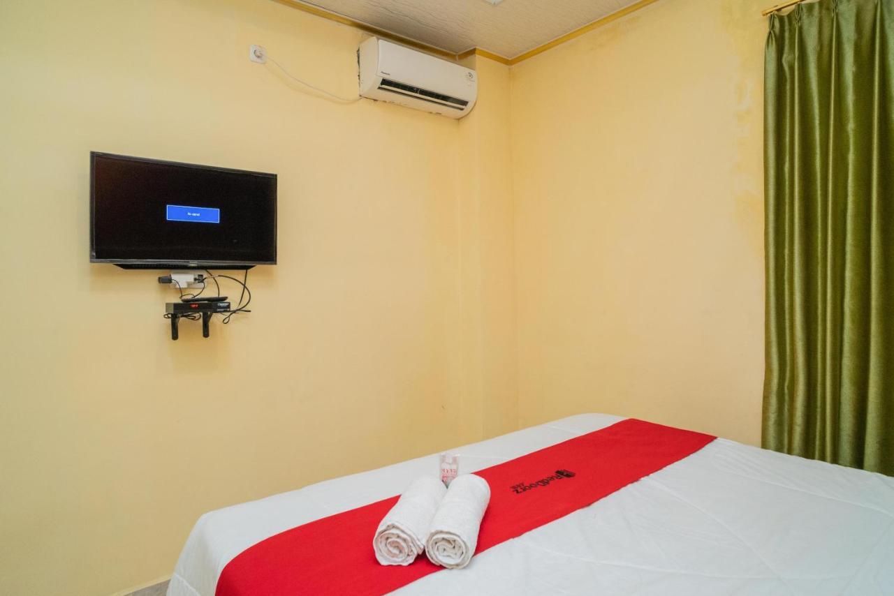 Reddoorz Plus Syariah Near Pasar Turi Surabaja Exteriér fotografie